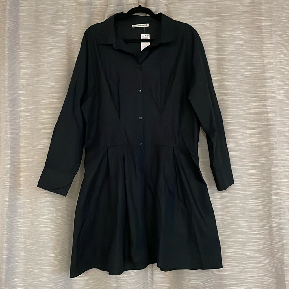 Abercrombie & Fitch - dress - black NWT